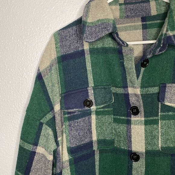 Fall Plaid Oversized Long Collared Full Button Front Shirt Jacket Size Medium - Picture 4 of 12